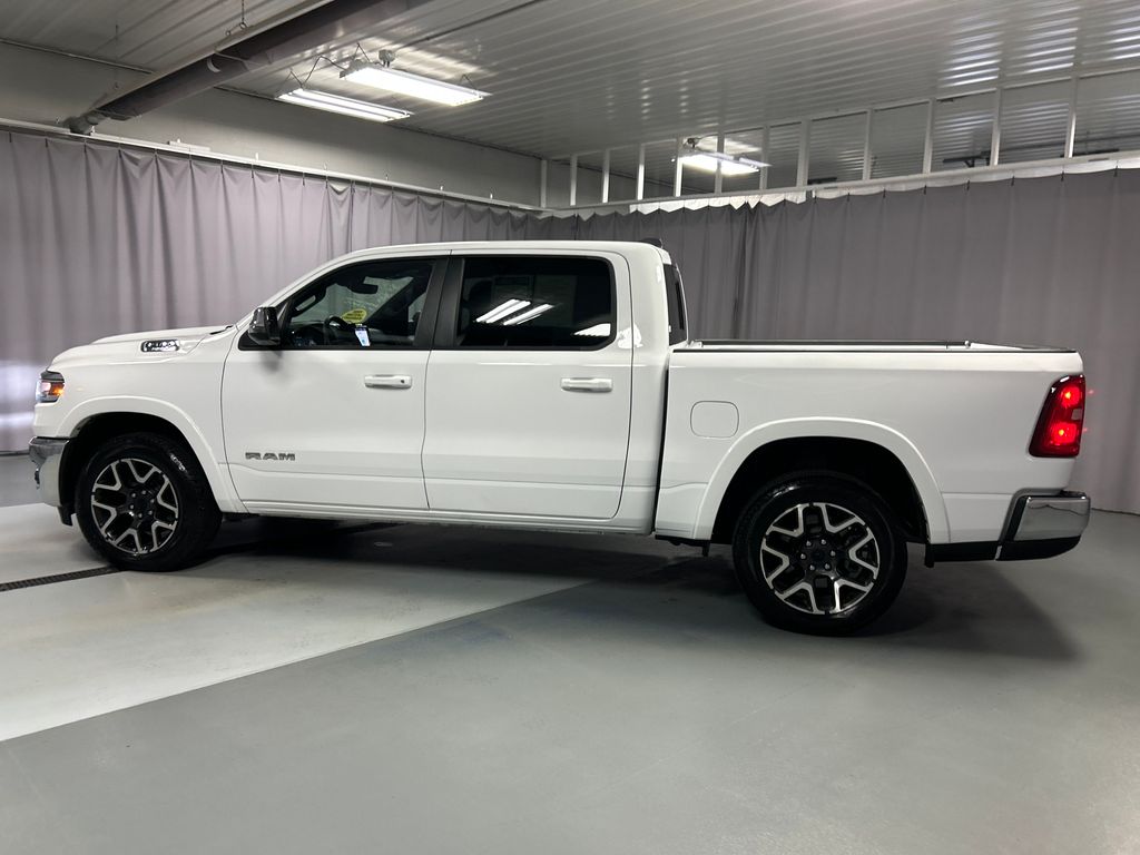 2025 Ram 1500 Laramie photo 3