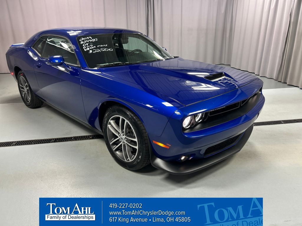 2019 Dodge Challenger Coupe 