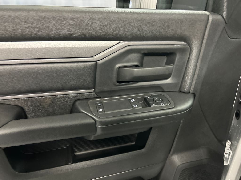 2026 RAM 2500 Tradesman - Photo 12