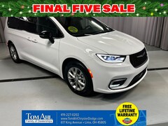 2026 Chrysler Pacifica LIMITED Passenger Van