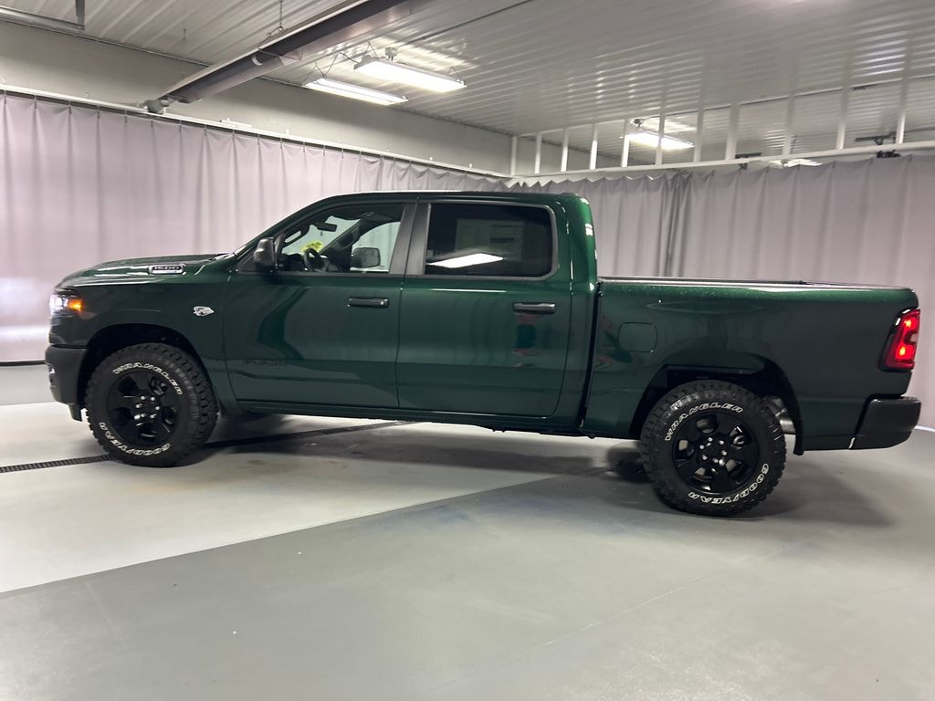 New 2026 Ram 1500 WARLOCK CREW CAB 4X4 5'7 BOX Pickup
