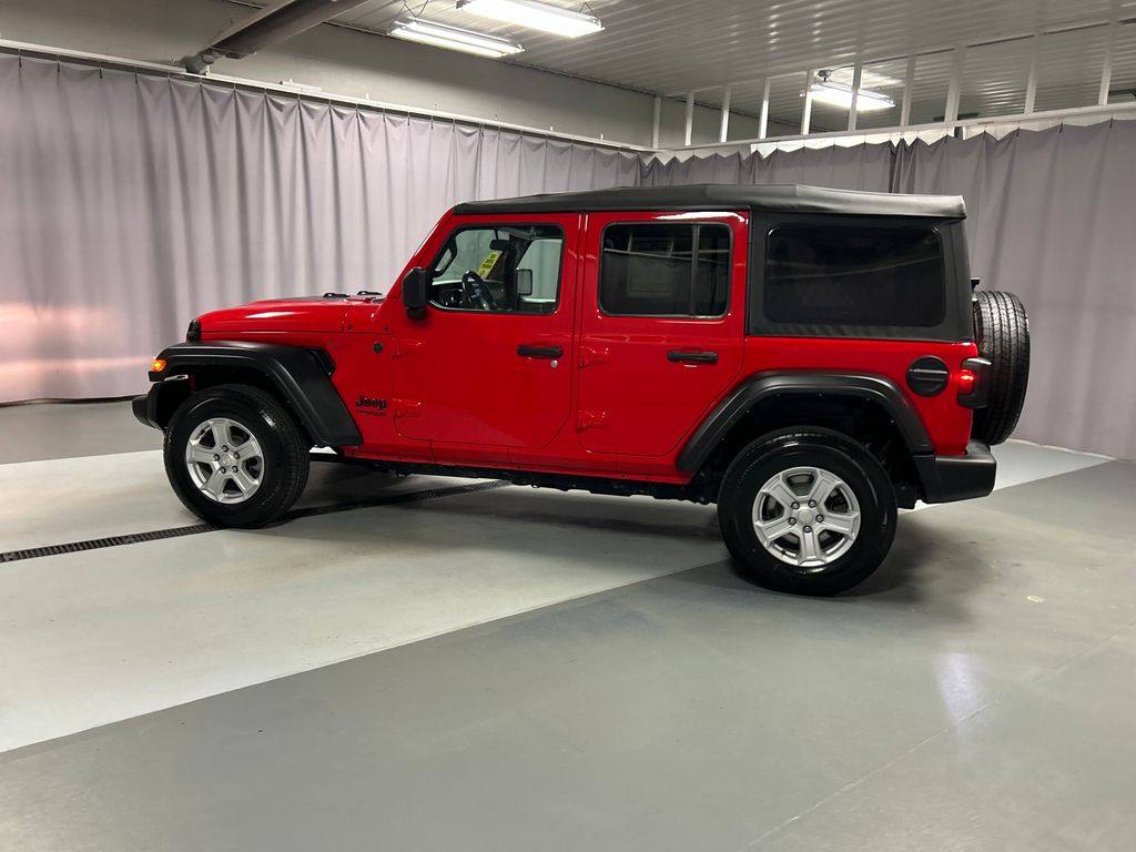 2022 Jeep Wrangler Unlimited Sport photo 4