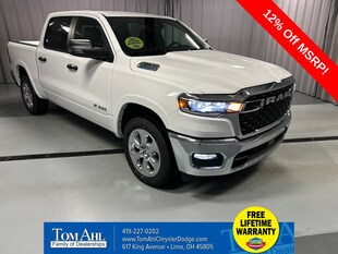 2026 Ram 1500 BIG HORN CREW CAB 4X4 5'7 BOX Pickup C23228