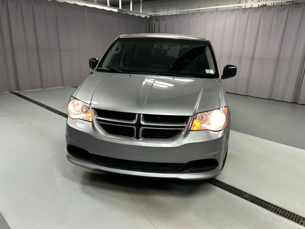 2018 Dodge Grand Caravan SE photo 2