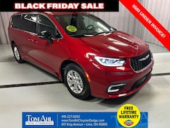 2026 Chrysler Pacifica SELECT Passenger Van