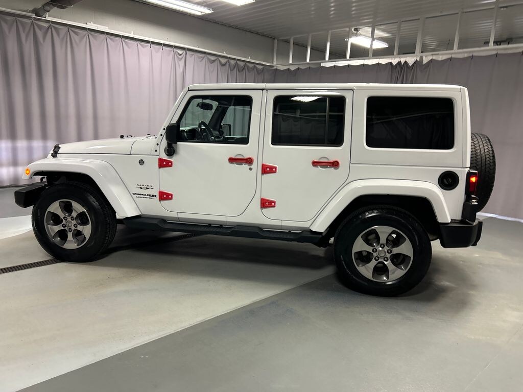 Used 2018 Jeep Wrangler JK Unlimited Sahara 4x4 SUV