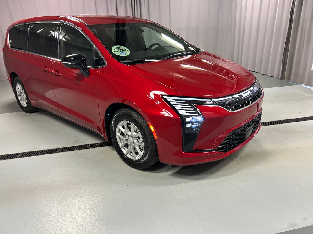 2027 Chrysler Pacifica Select's photo
