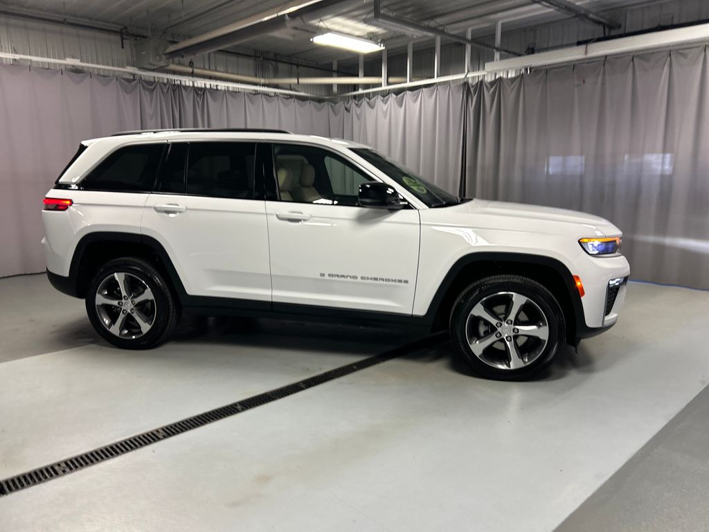 2026 Jeep Grand Cherokee Limited - Photo 8