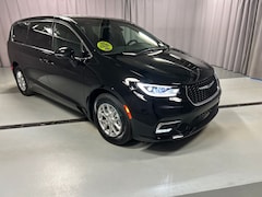 2026 Chrysler Pacifica SELECT Passenger Van