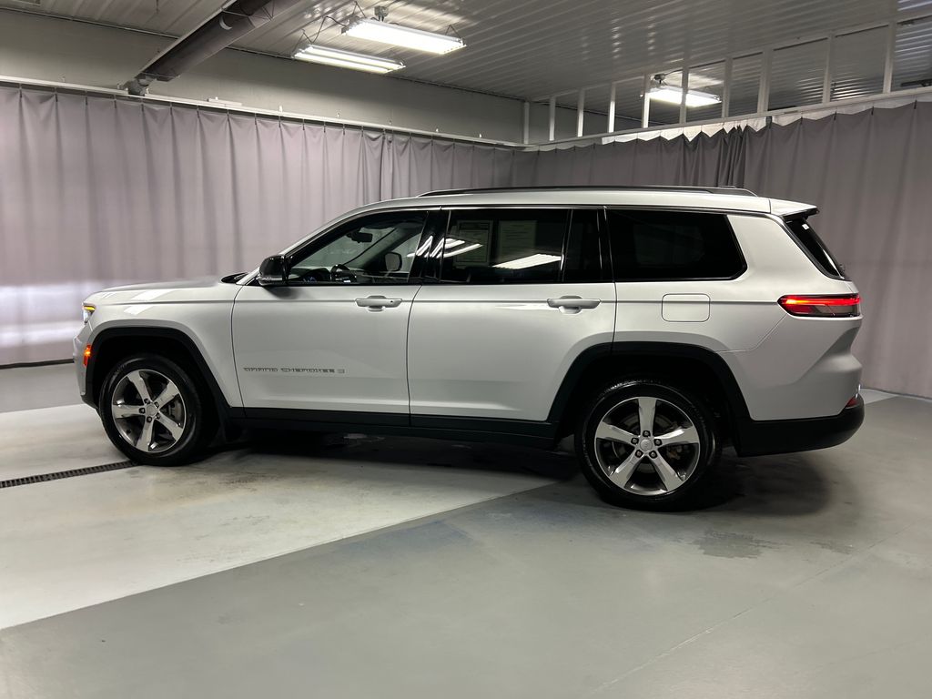 2021 Jeep Grand Cherokee Limited photo 4