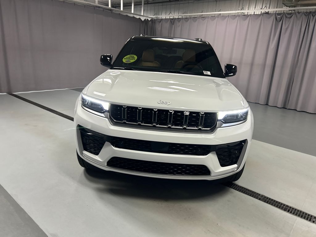 New 2026 Jeep Grand Cherokee L SUMMIT 4X4 Sport Utility