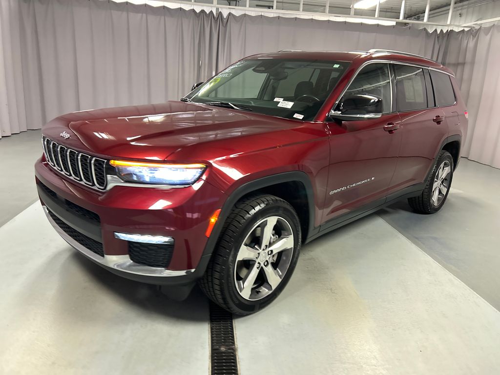 2021 Jeep Grand Cherokee Limited photo 2