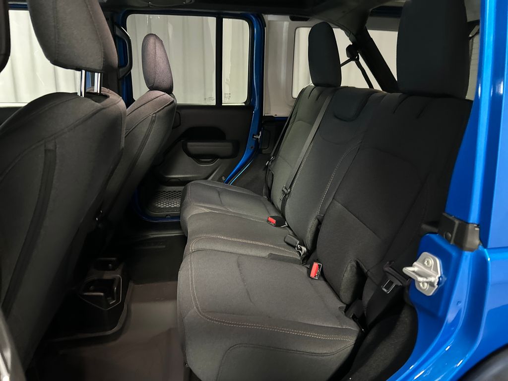 2026 Jeep Wrangler 4-Door Willys - Photo 21