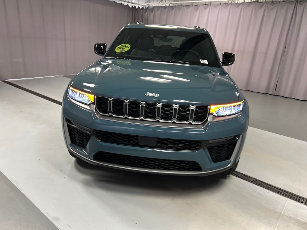 New 2027 Jeep Grand Cherokee Limited Sport Utility