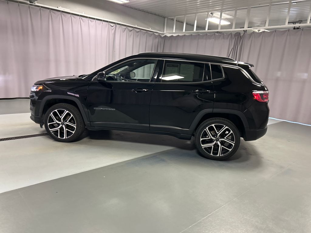 Used 2025 Jeep Compass Limited SUV