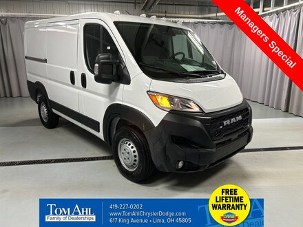 2025 Ram ProMaster PROMASTER 1500 TRADESMAN CARGO VAN LOW ROOF 118' W Cargo Van