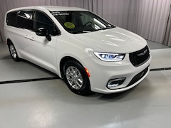 2026 Chrysler Pacifica SELECT Passenger Van