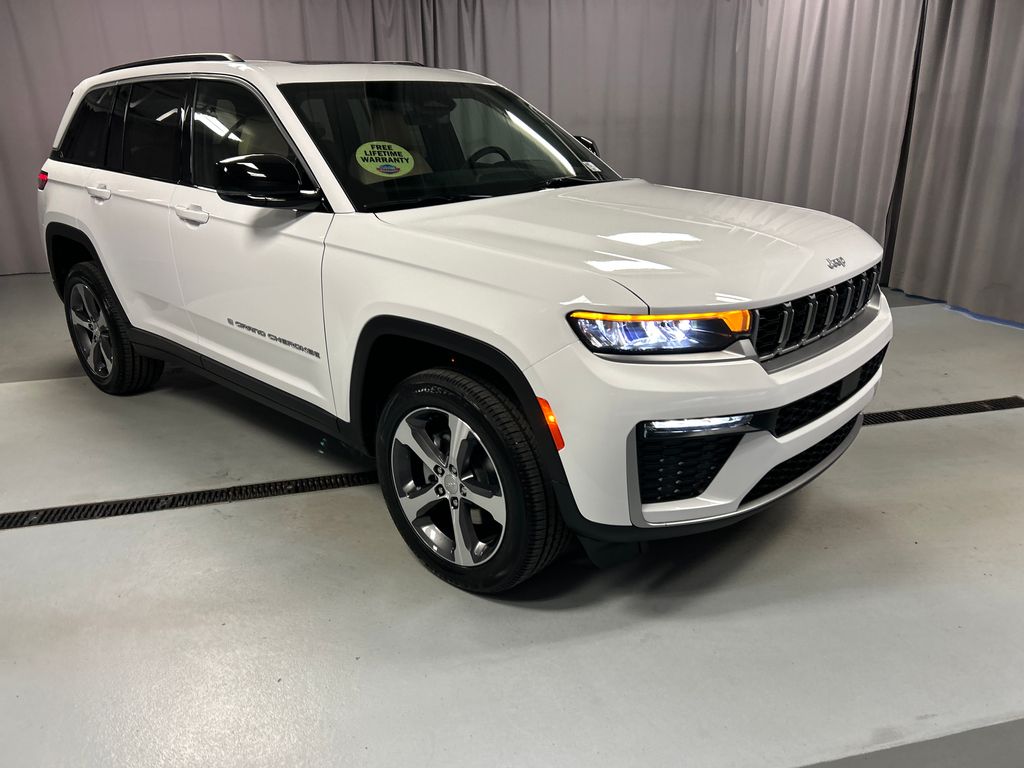 2026 Jeep Grand Cherokee Sport Utility 