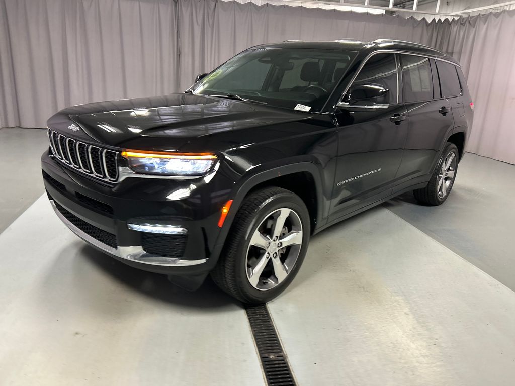 2022 Jeep Grand Cherokee Limited photo 3