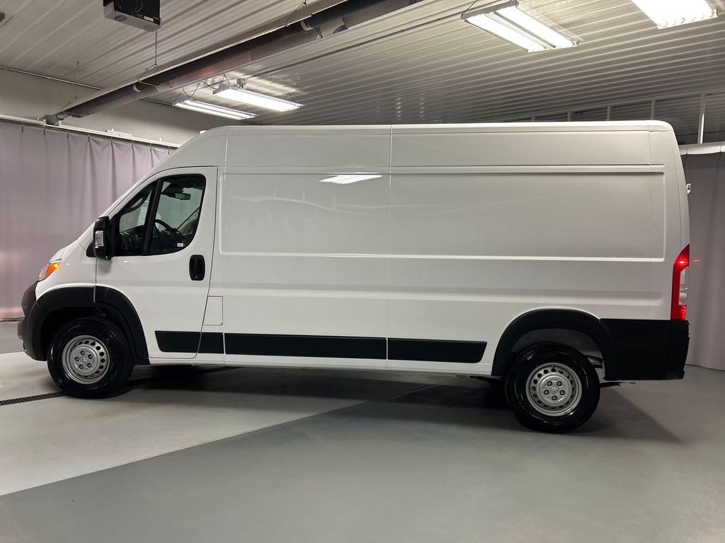 2025 Ram ProMaster 2500 Cargo Van photo 3