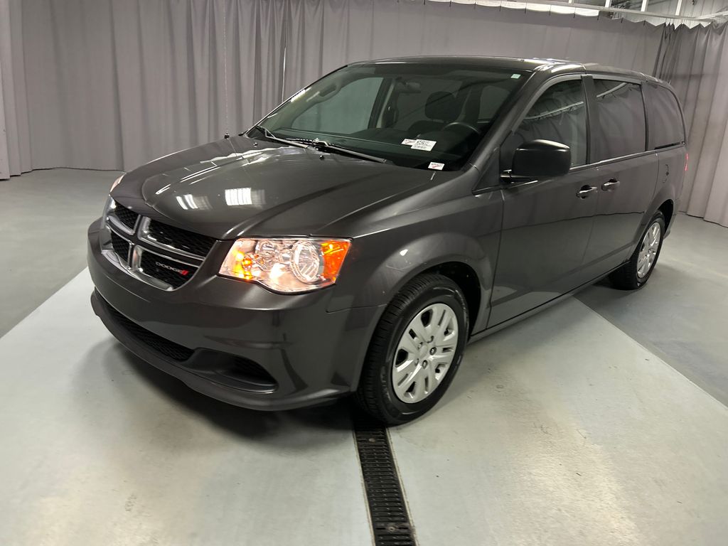 2018 Dodge Grand Caravan SE photo 3