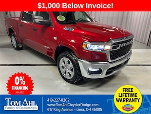 2026 Ram 1500 BIG HORN CREW CAB 4X4 5'7 BOX Pickup C23132