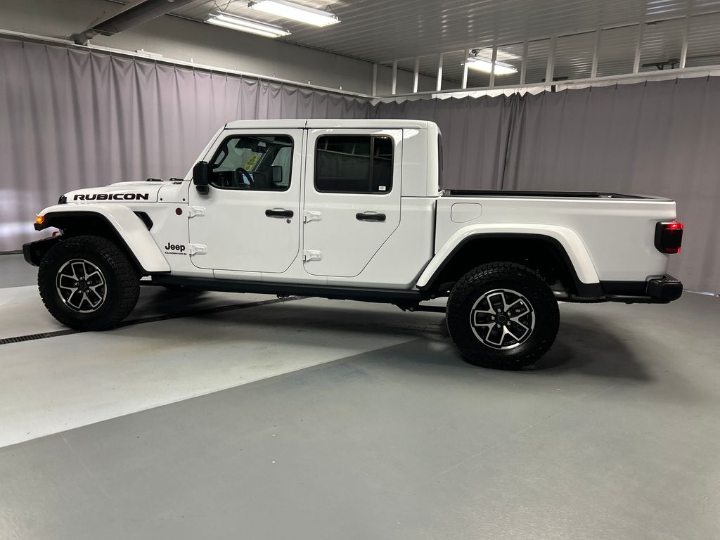 2024 Jeep Gladiator Rubicon photo 4