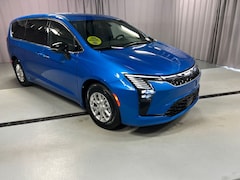 2027 Chrysler Pacifica SELECT Passenger Van