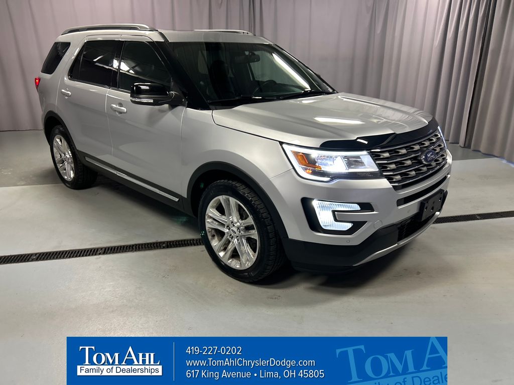 2017 Ford Explorer XLT's photo