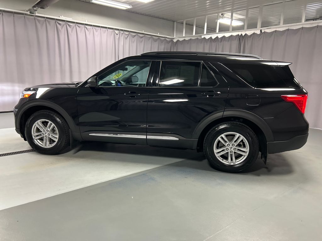 2020 Ford Explorer XLT photo 4