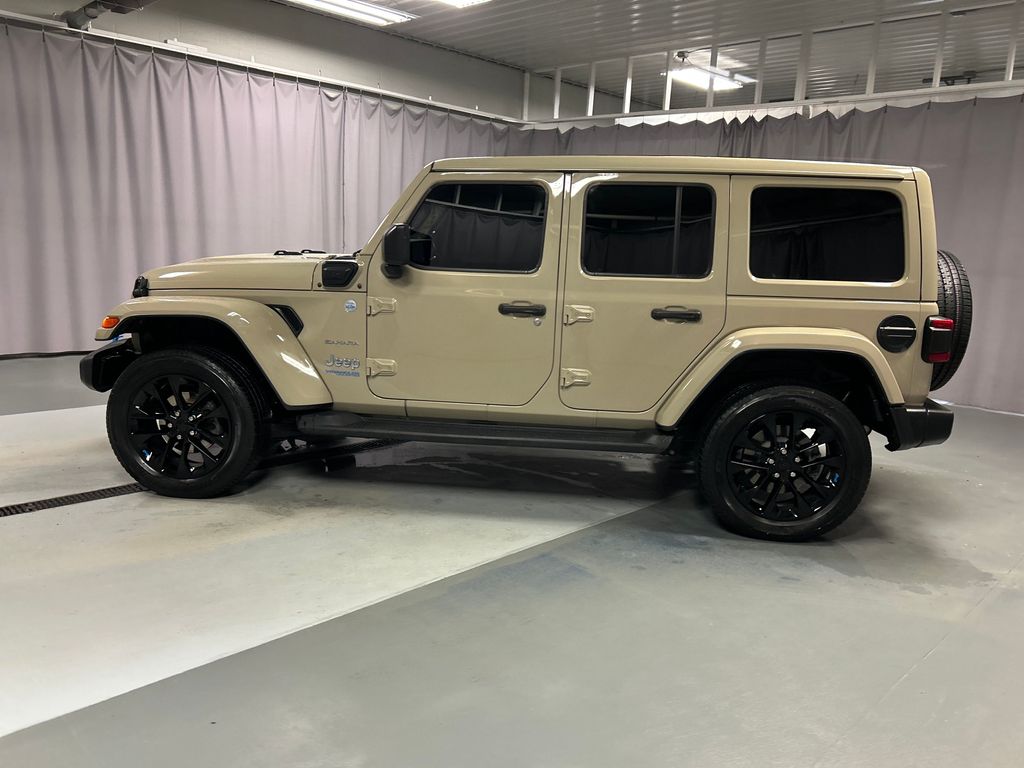 2022 Jeep Wrangler Unlimited 4xe Sahara photo 4