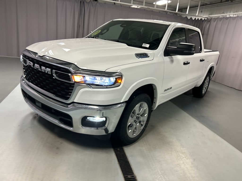 New 2026 Ram 1500 BIG HORN CREW CAB 4X4 5'7 BOX Pickup