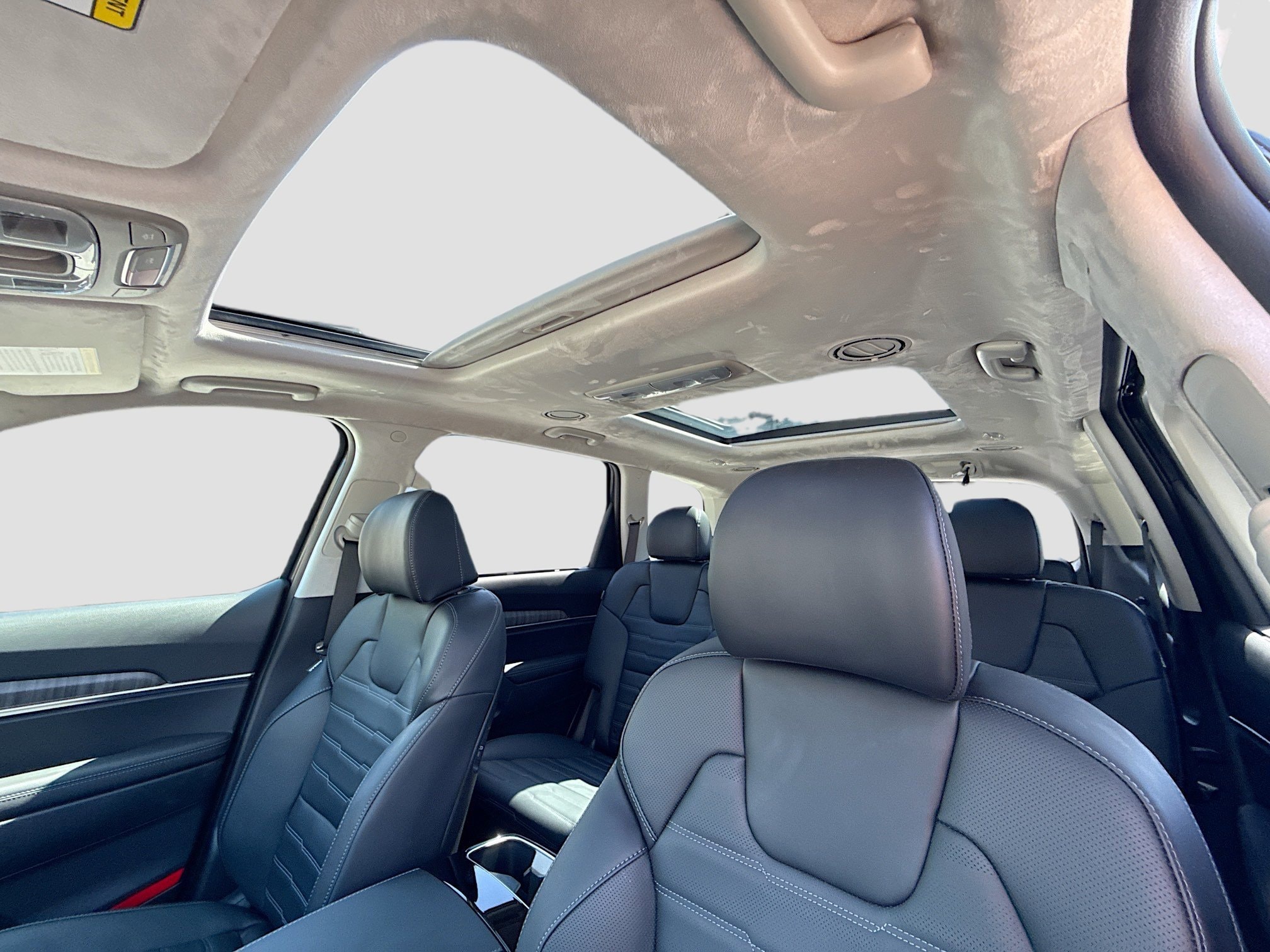 2025 Kia Telluride SX Prestige - Photo 9