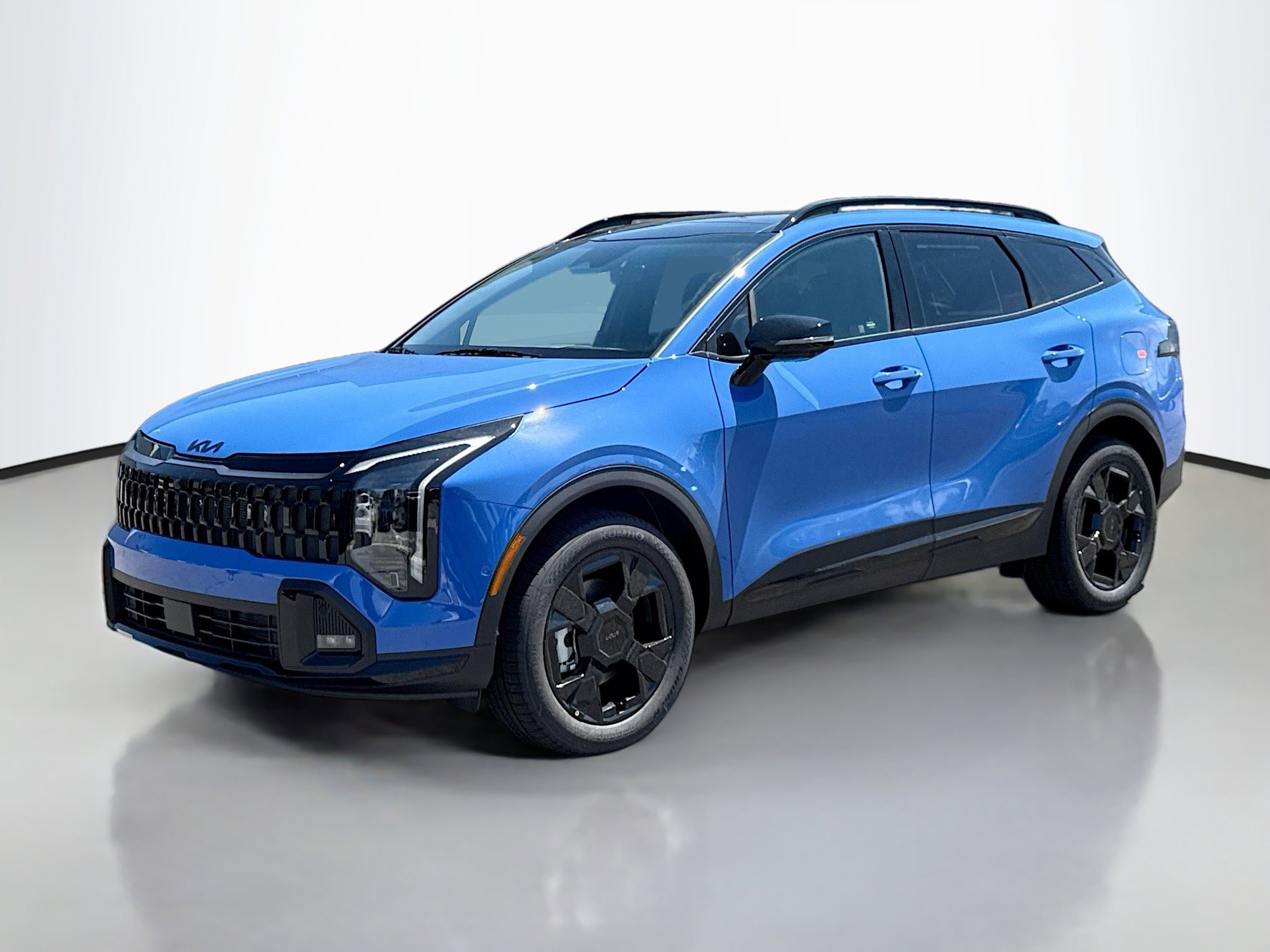 2026 Kia Sportage X-Line photo 2
