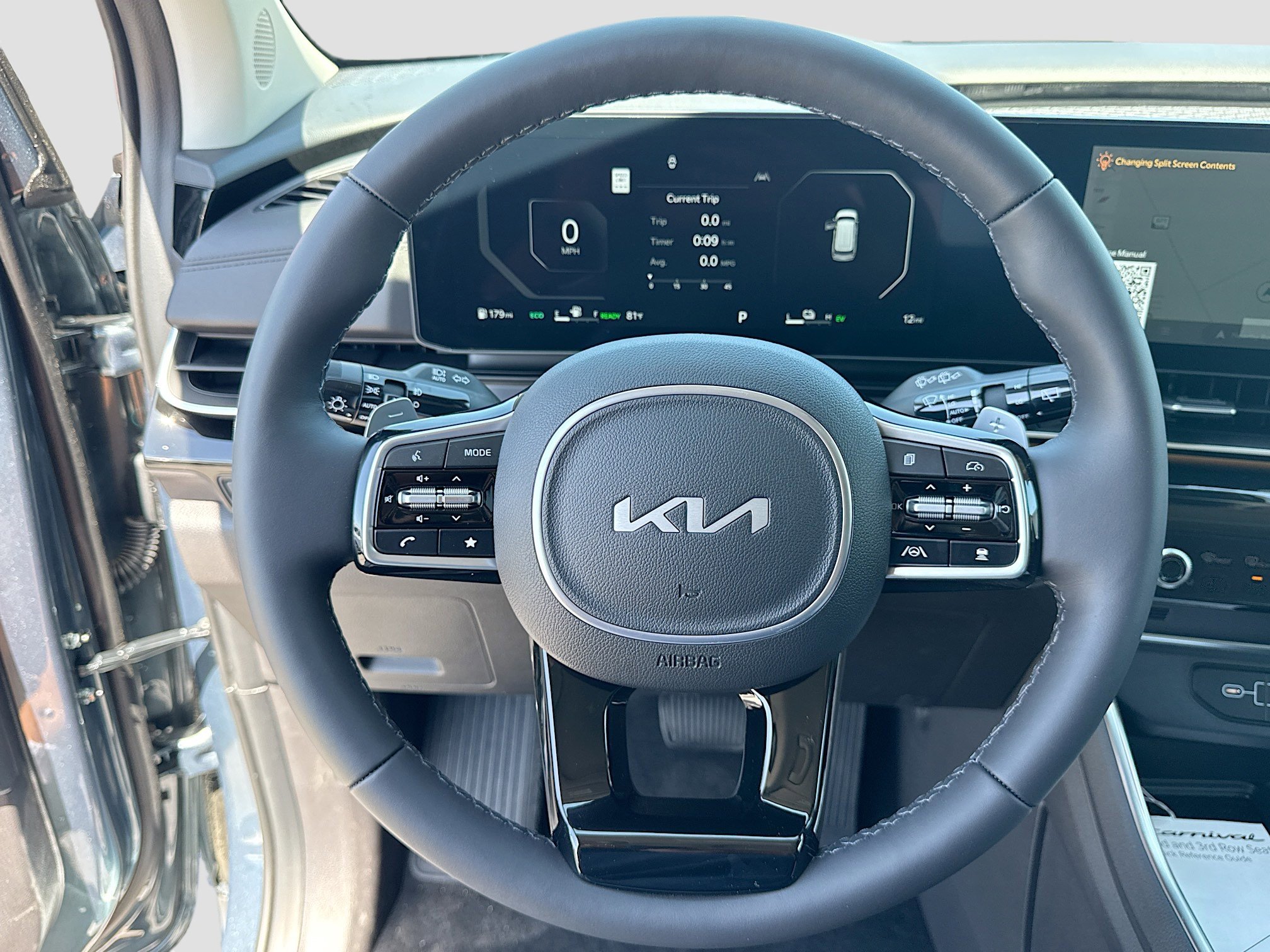2025 Kia Carnival SX Prestige - Photo 15