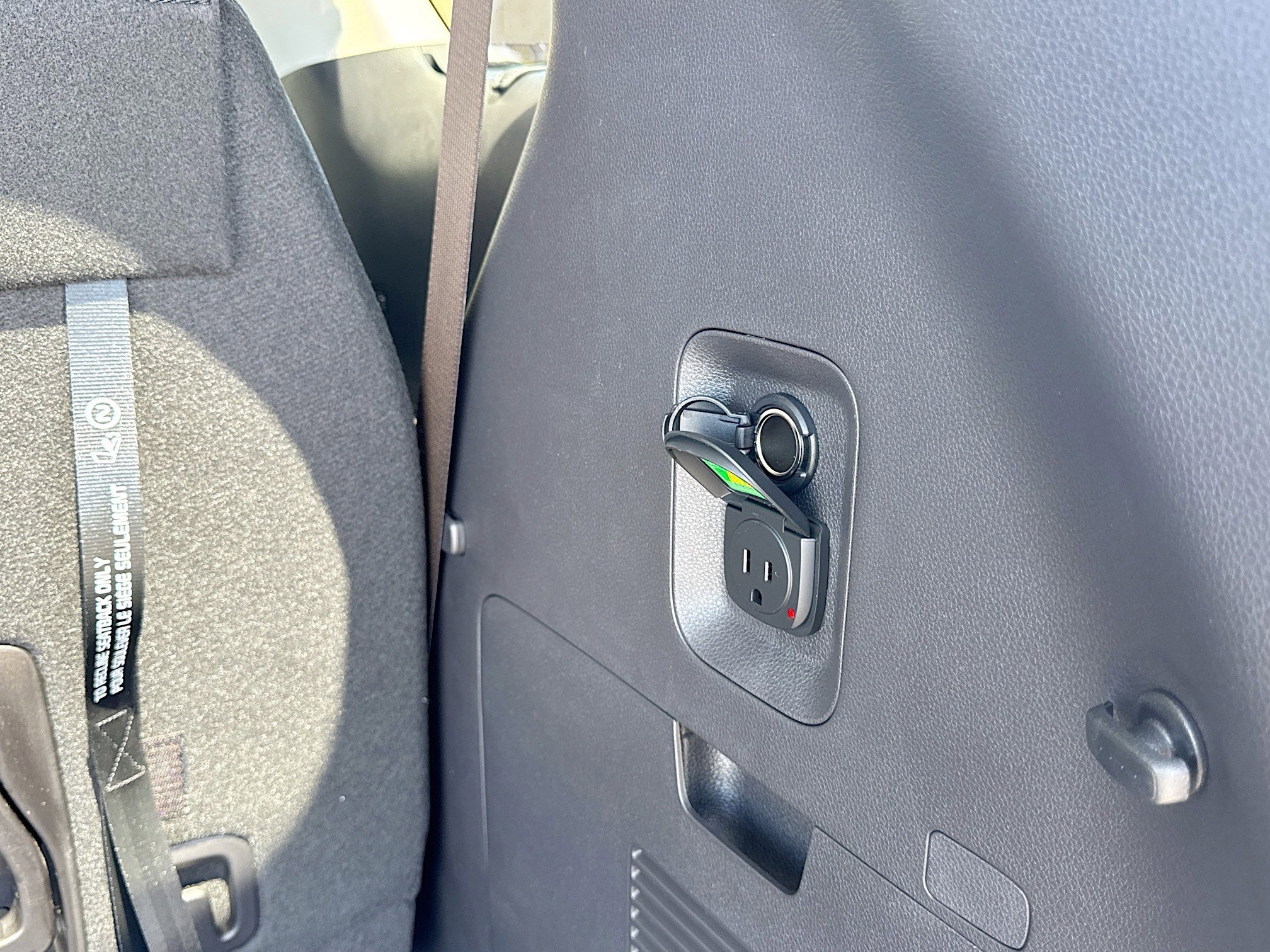 2025 Kia Carnival SX Prestige - Photo 40