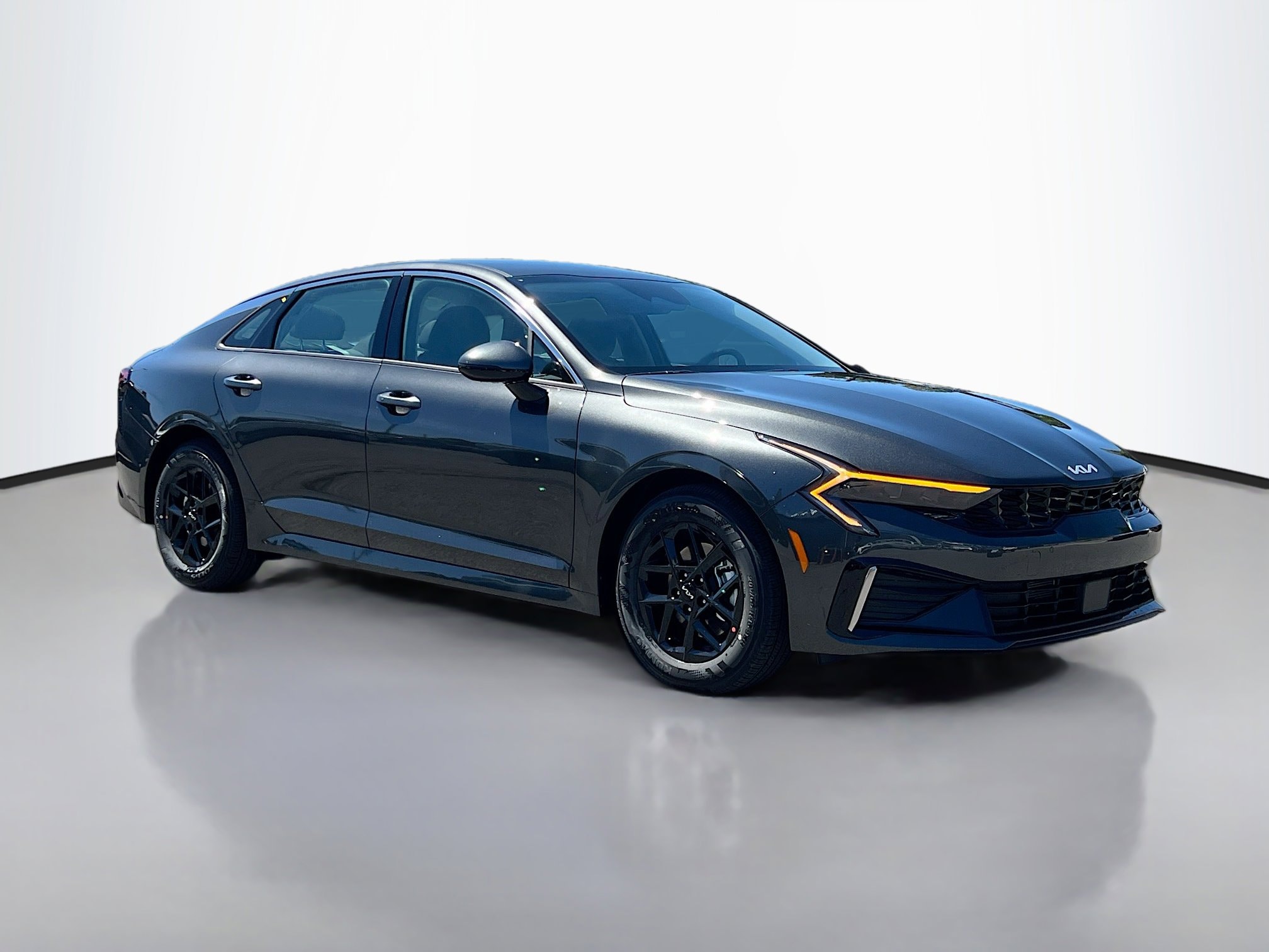 2026 Kia K5 LXS's photo