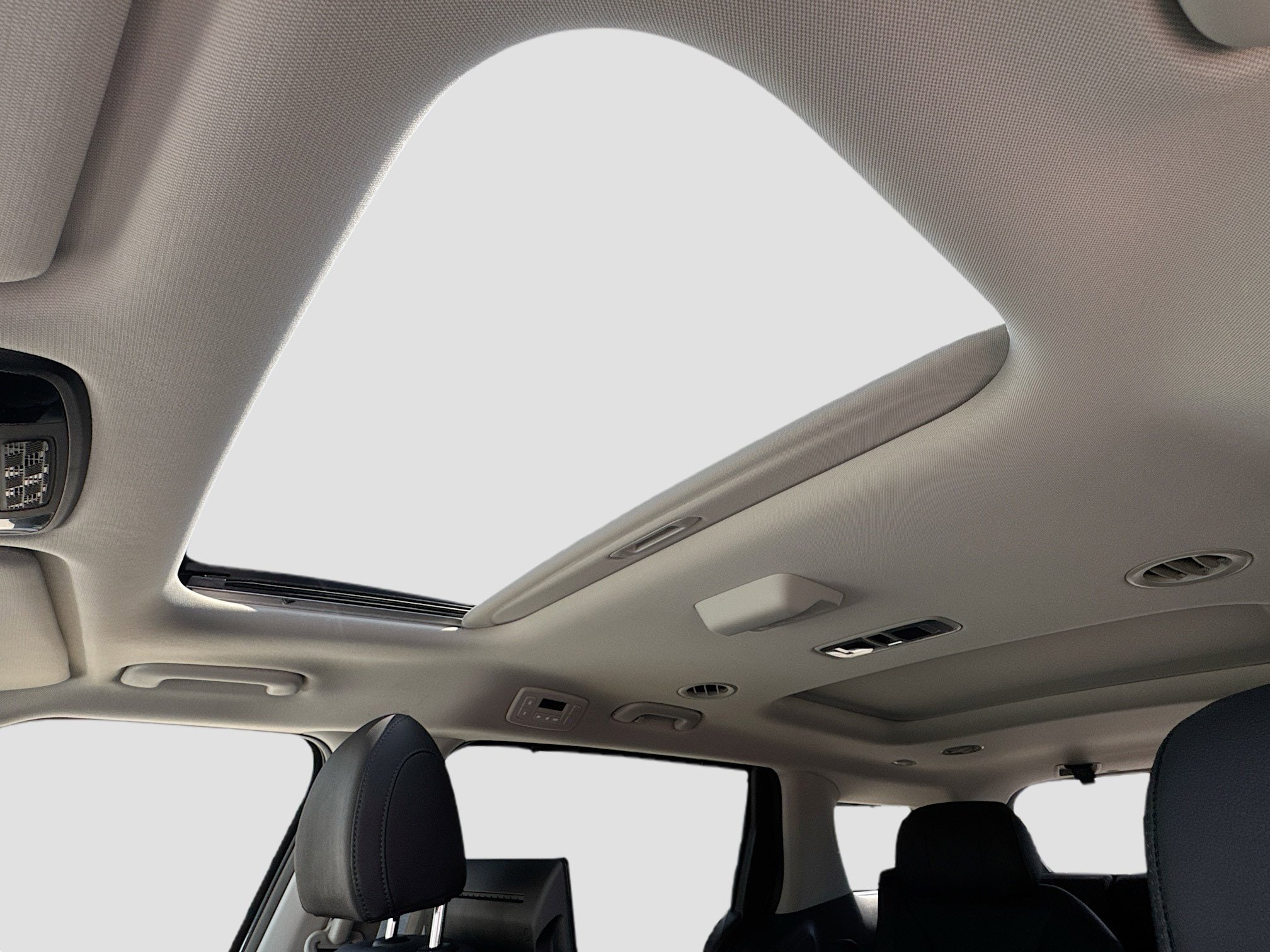 2025 Kia Carnival SX Prestige - Photo 9