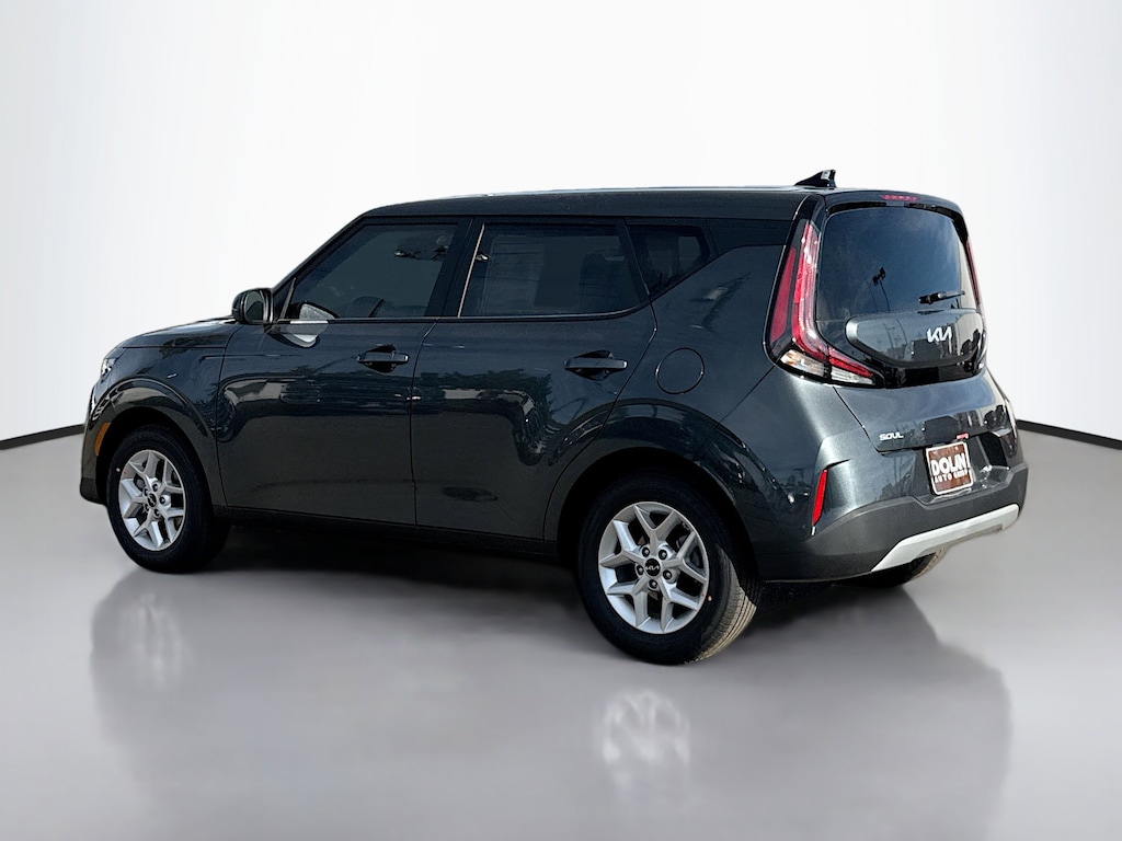 New 2025 Kia Soul LX Hatchback