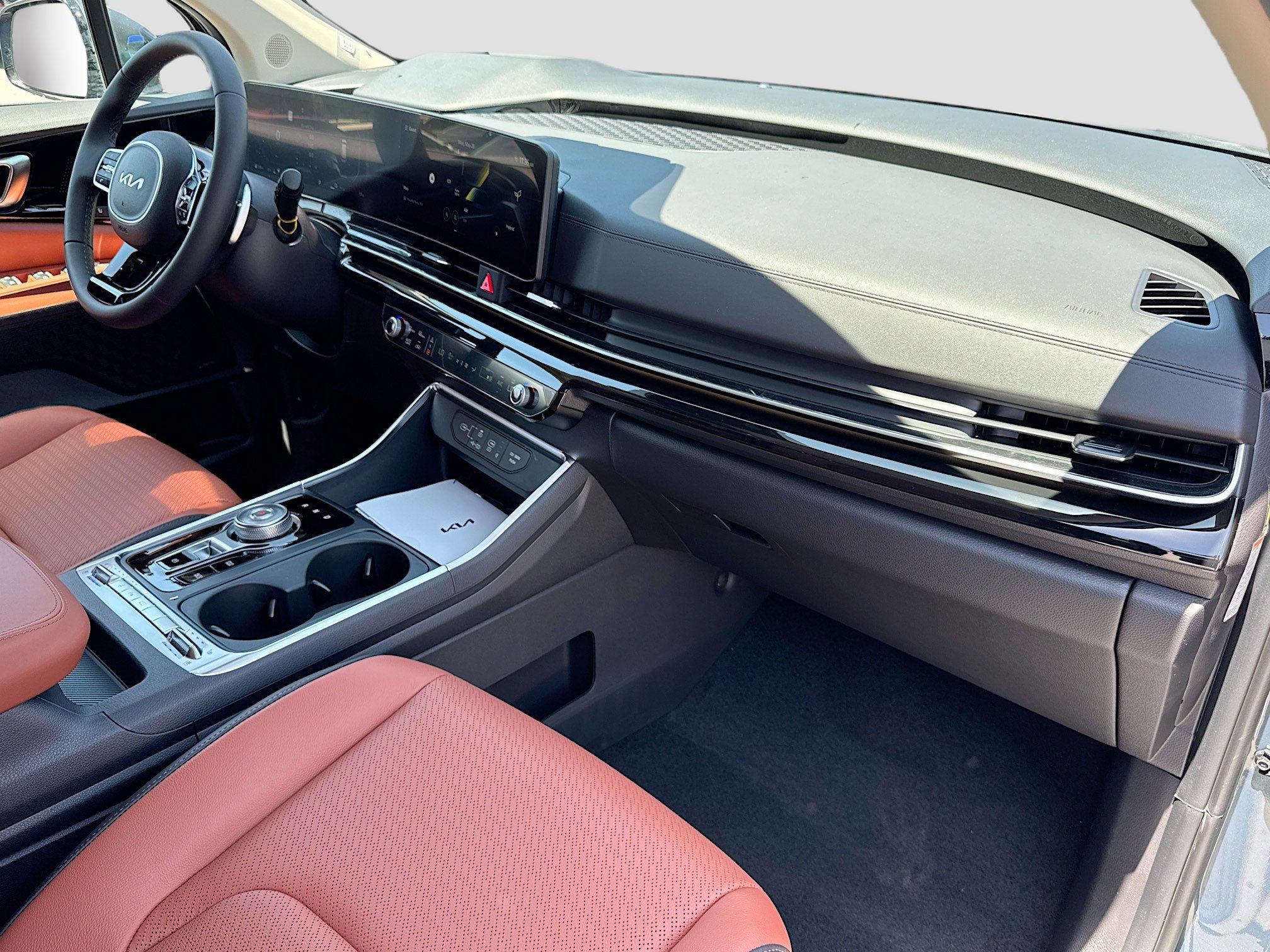 2025 Kia Carnival SX Prestige - Photo 40