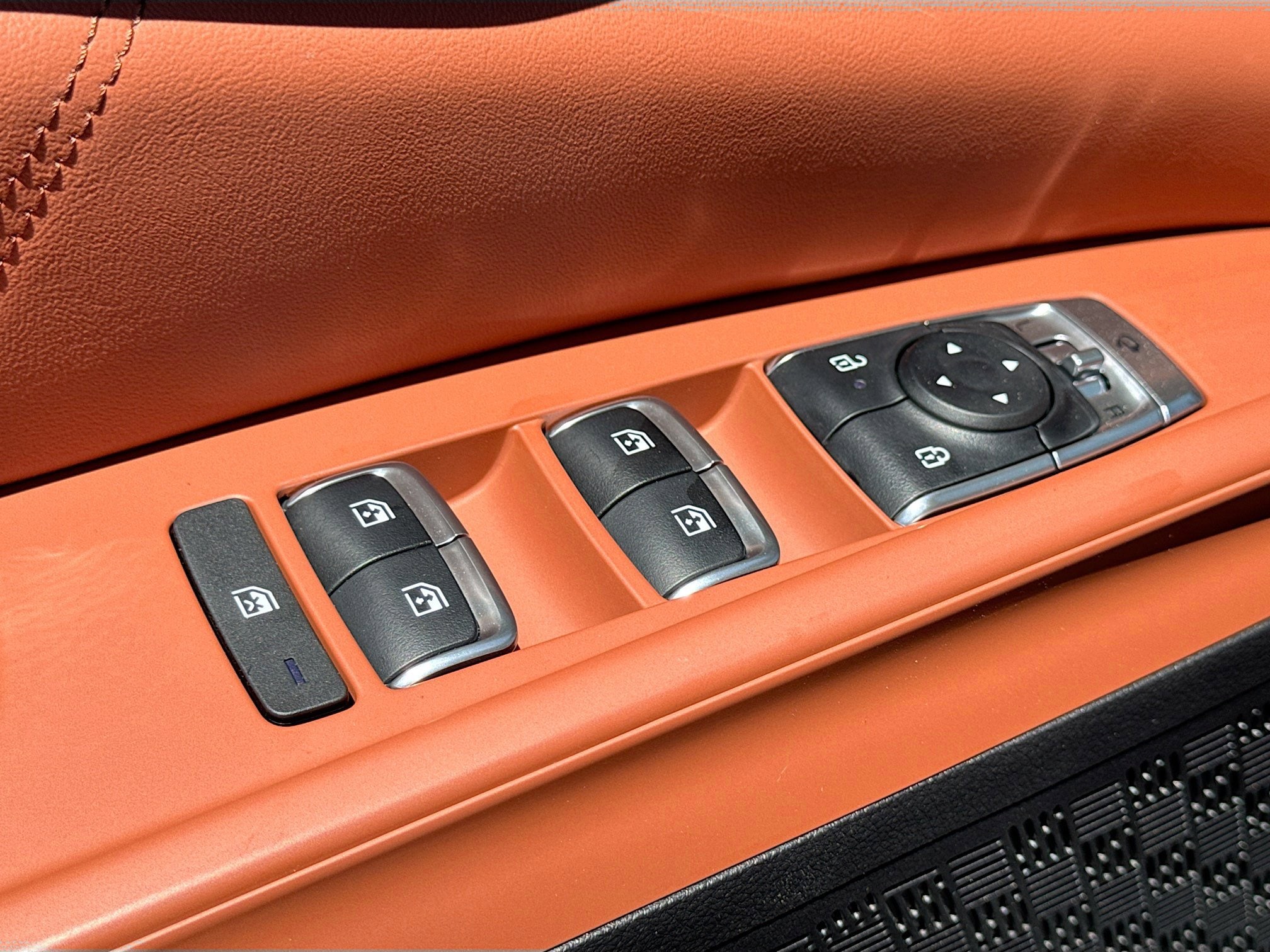 2025 Kia Carnival SX Prestige - Photo 25