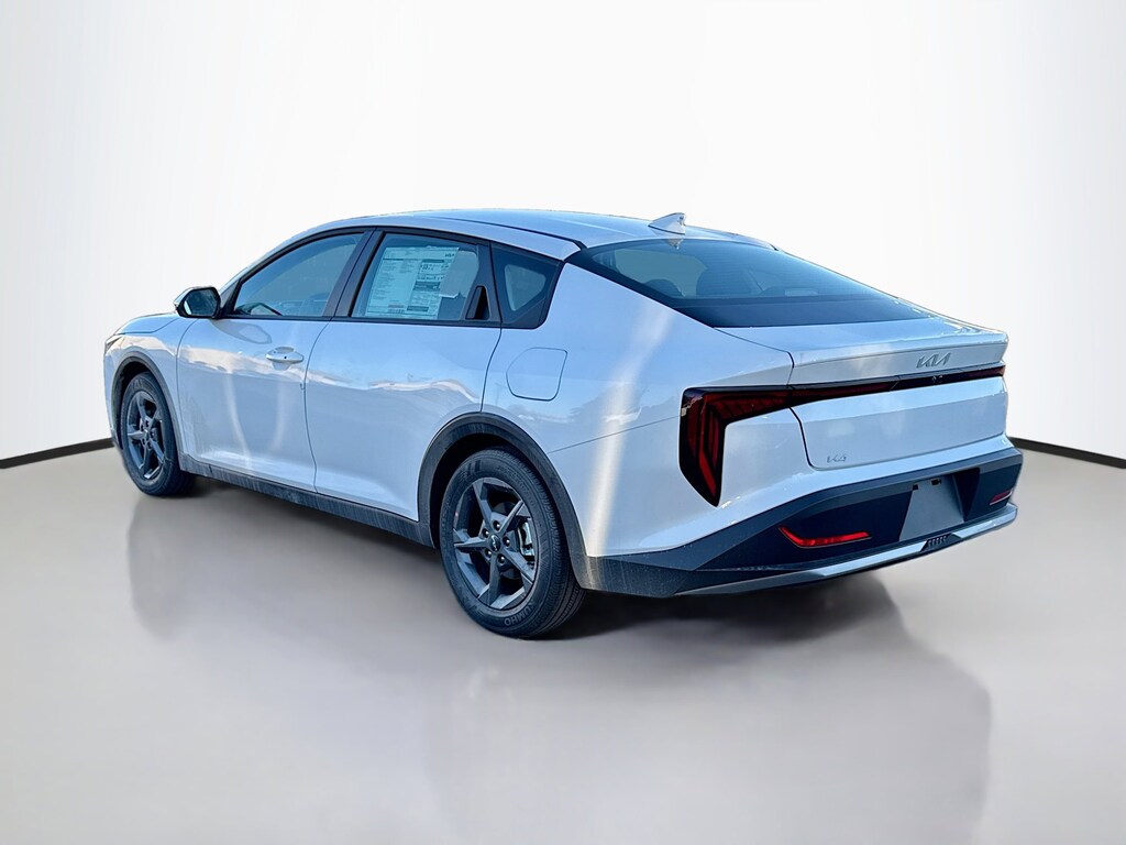 New 2026 Kia K4 LXS 4dr Car