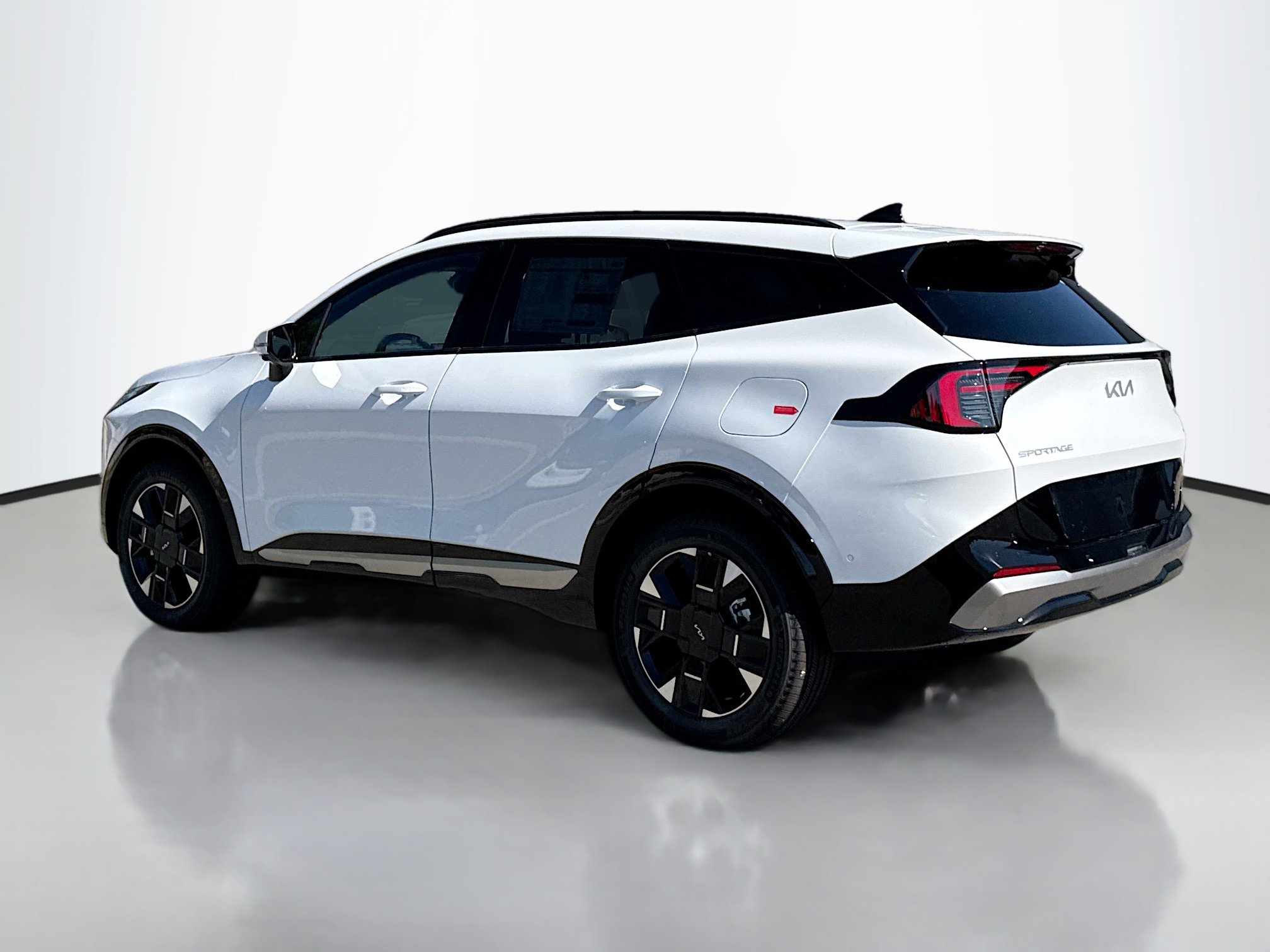 2026 Kia Sportage photo 3