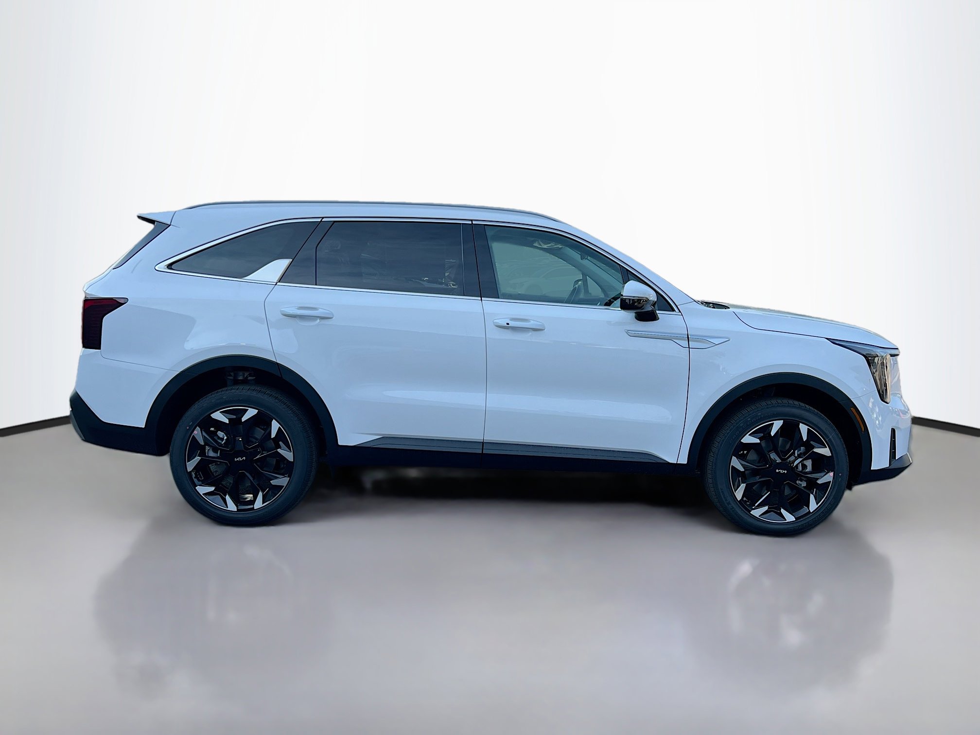 2026 Kia Sorento EX - Photo 6