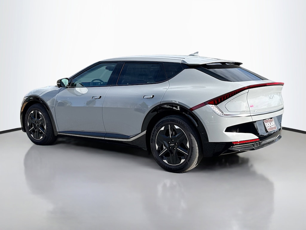 New 2025 Kia EV6 Wind Sport Utility