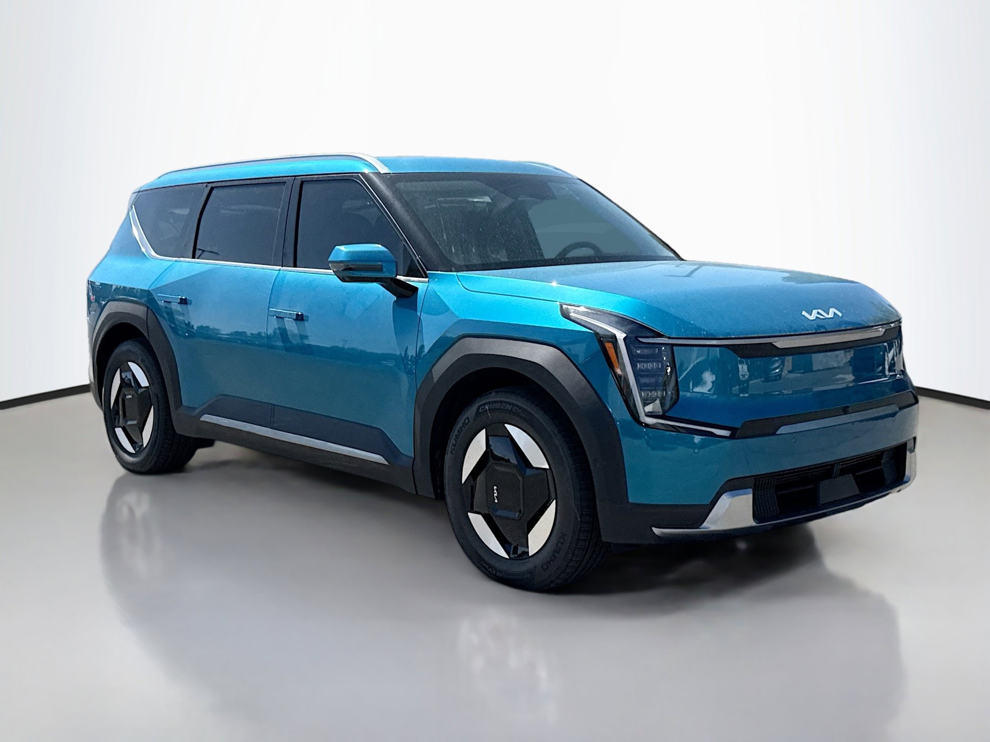 2026 Kia EV9 Wind's photo