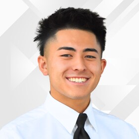 Staff member Jay Bird from ID_2d14d7d98002