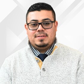 Staff member Luis Vega from ID_3a3b6db158a1