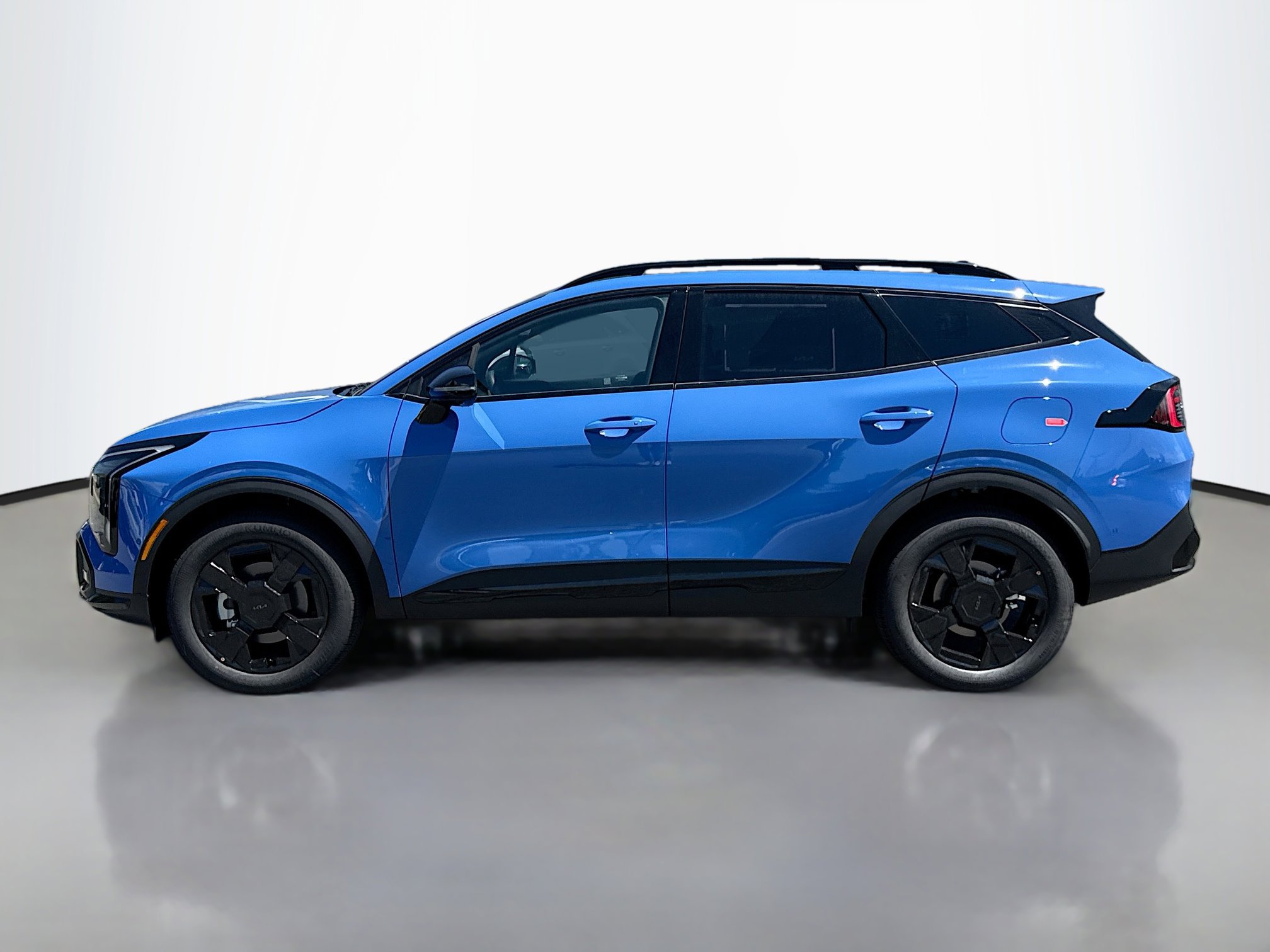 2026 Kia Sportage X-Line photo 3