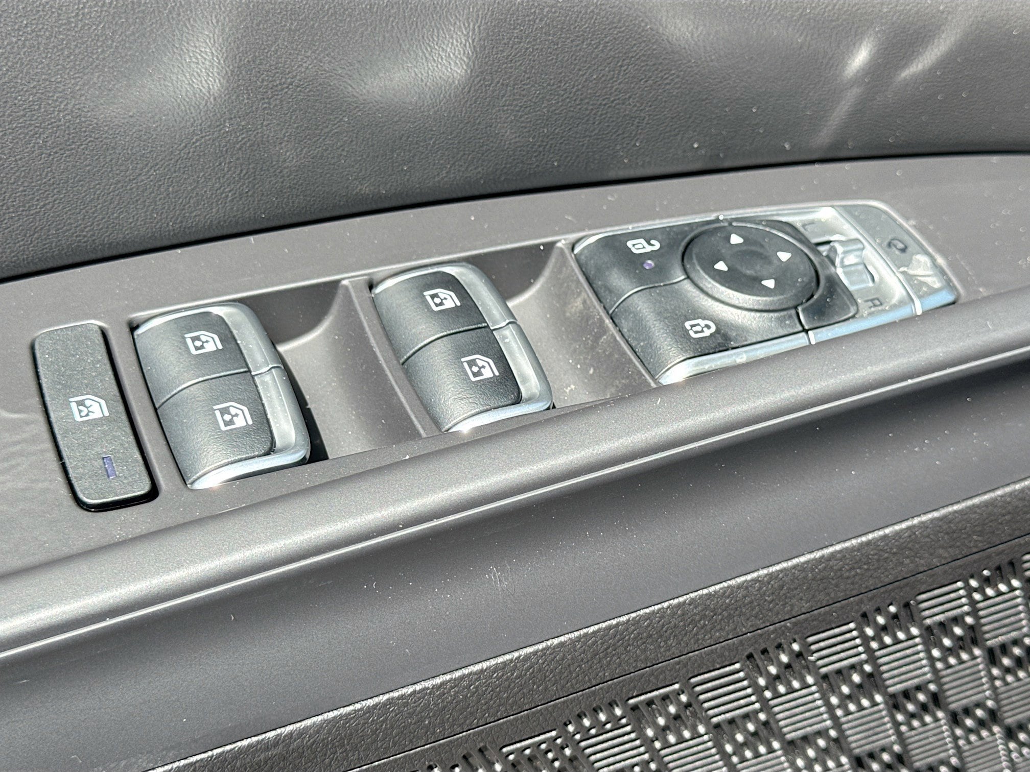 2025 Kia Carnival SX Prestige - Photo 23